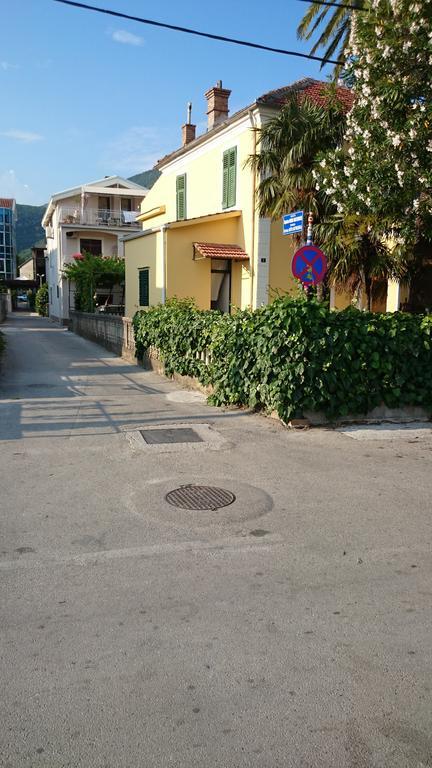 House Grabic Hotell Tivat Eksteriør bilde