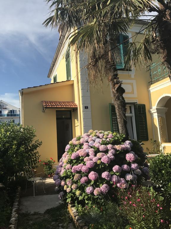 House Grabic Hotell Tivat Eksteriør bilde